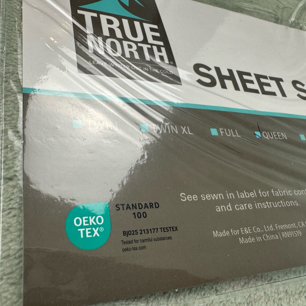 NWT -True North Fleece Sheet Set, Sage Color - Picture 7 of 11